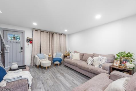 16 Lehigh Street Dover NJ 07801