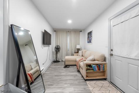 16 Lehigh Street Dover NJ 07801