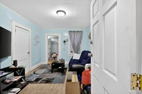 527 Valley Street City Of Orange NJ 07050