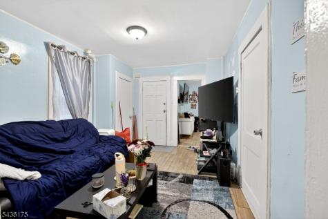 527 Valley Street City Of Orange NJ 07050