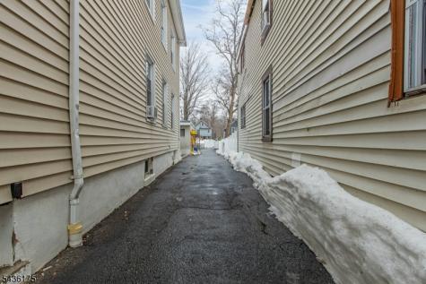 527 Valley Street City Of Orange NJ 07050