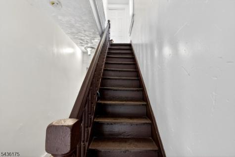 527 Valley Street City Of Orange NJ 07050
