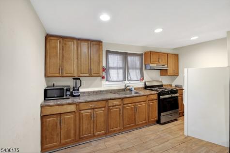 527 Valley Street City Of Orange NJ 07050