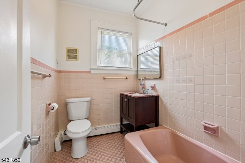 803 Devon Street Kearny NJ 07032