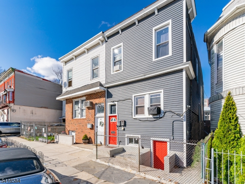 29 Victoria Avenue Newark NJ 07104