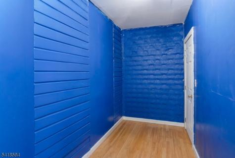 29 Victoria Avenue Newark NJ 07104