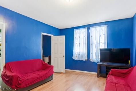 29 Victoria Avenue Newark NJ 07104