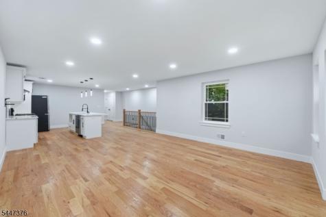 219 S Burnett Street East Orange NJ 07018