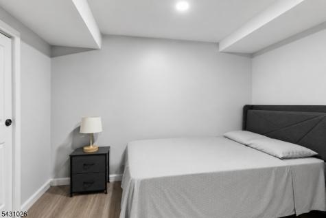 293 Clifton Avenue Newark NJ 07104
