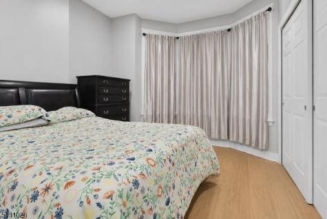 293 Clifton Avenue Newark NJ 07104