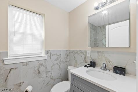 337 13TH Avenue Newark NJ 07103