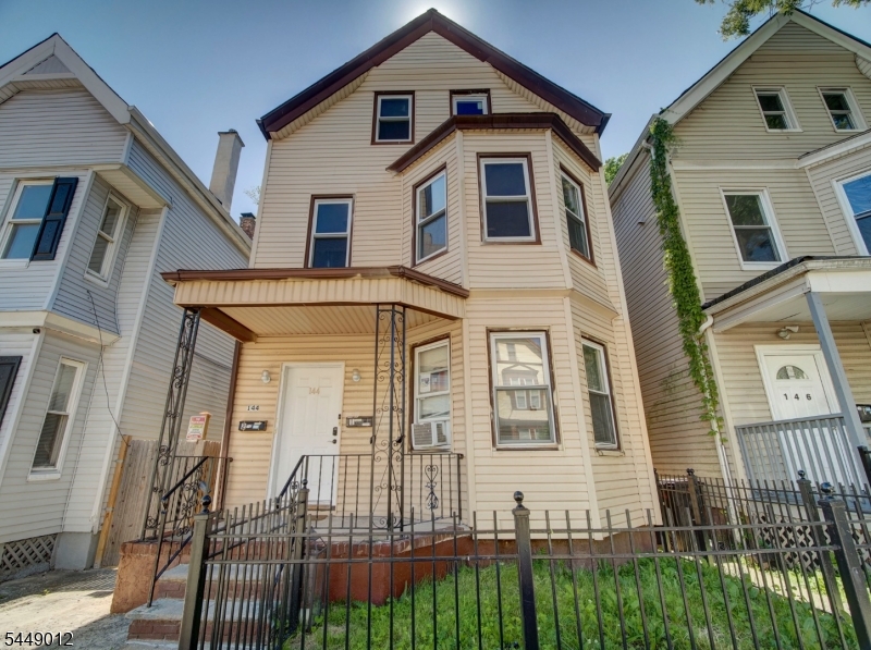 144 Steuben Street East Orange NJ 07018