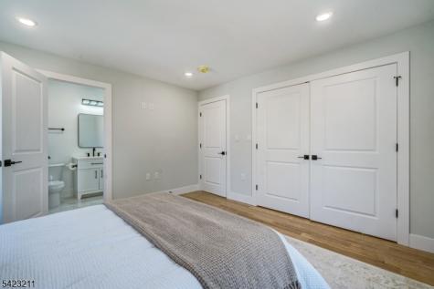 25 Brookside Avenue Irvington NJ 07111