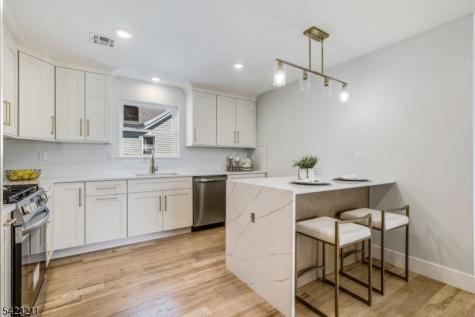 25 Brookside Avenue Irvington NJ 07111
