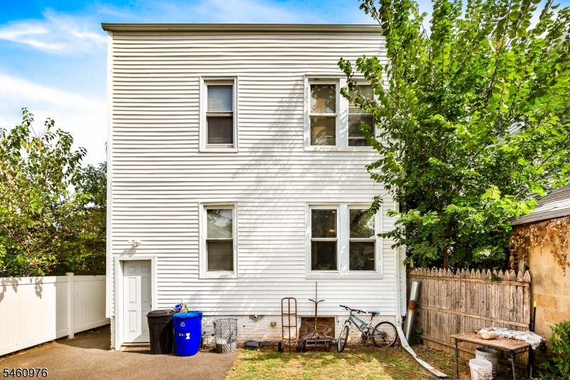 270 Goldsmith Avenue Newark NJ 07112