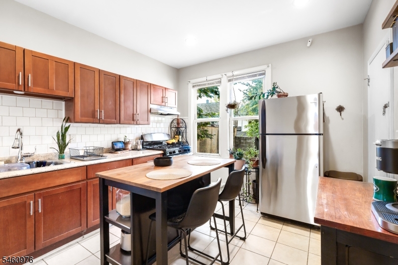270 Goldsmith Avenue Newark NJ 07112