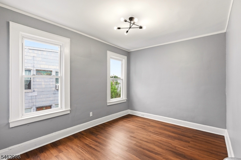 407 Chadwick Avenue Newark NJ 07112