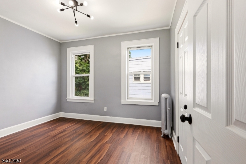 407 Chadwick Avenue Newark NJ 07112