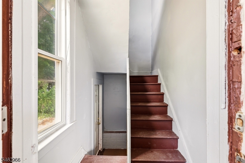 407 Chadwick Avenue Newark NJ 07112