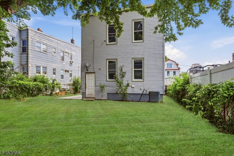 407 Chadwick Avenue Newark NJ 07112