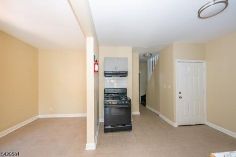 120 Sunset Avenue Newark NJ 07106