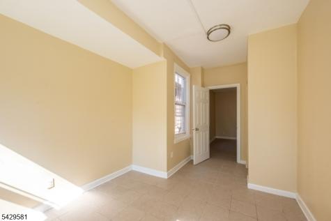 120 Sunset Avenue Newark NJ 07106