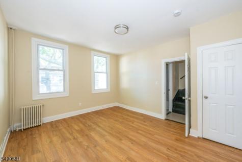 120 Sunset Avenue Newark NJ 07106