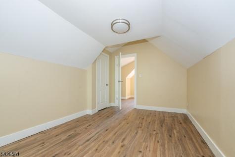 120 Sunset Avenue Newark NJ 07106