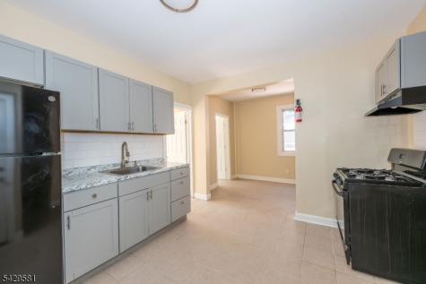 120 Sunset Avenue Newark NJ 07106