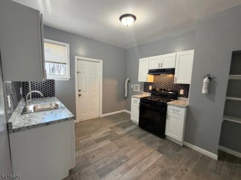 41 Montrose Terrace Irvington NJ 07111