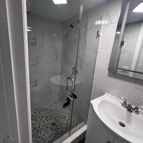 345 Summer Avenue Newark NJ 07104