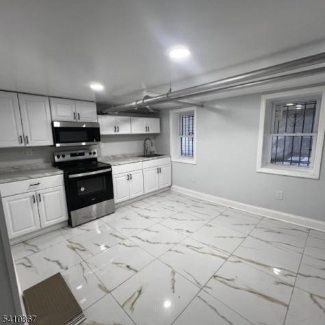 345 Summer Avenue Newark NJ 07104