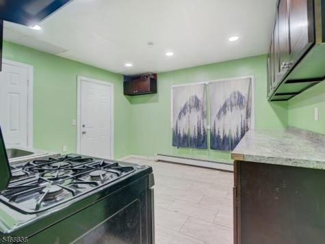 144 Steuben Street East Orange NJ 07018