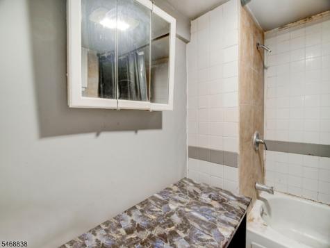 144 Steuben Street East Orange NJ 07018
