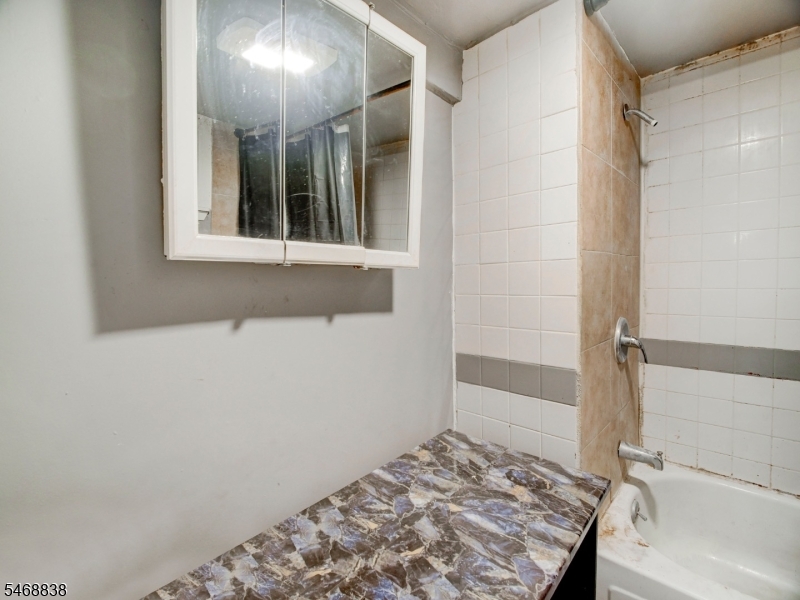 144 Steuben Street East Orange NJ 07018