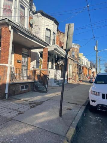 1476 Mount Ephraim Avenue Camden NJ 08104