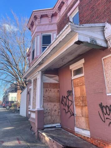 1476 Mount Ephraim Avenue Camden NJ 08104