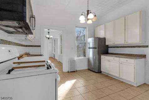 564 Hudson Avenue Weehawken NJ 07086