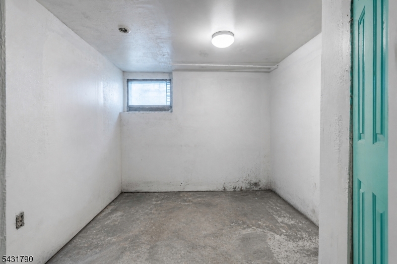 177 Linden Avenue Irvington NJ 07111