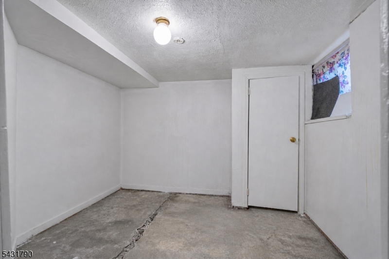 177 Linden Avenue Irvington NJ 07111