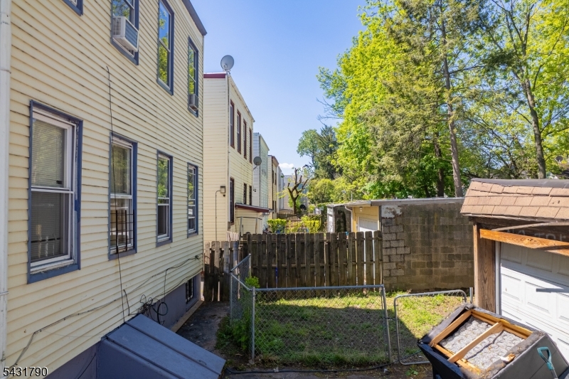 177 Linden Avenue Irvington NJ 07111