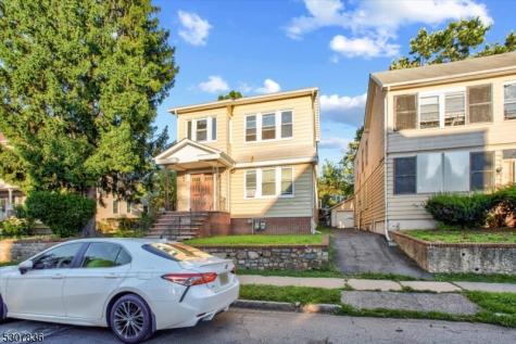 34 Chelsea Avenue East Orange NJ 07018