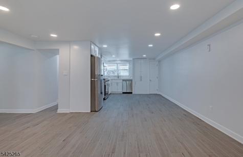 20 S Corabelle Avenue Lodi NJ 07644