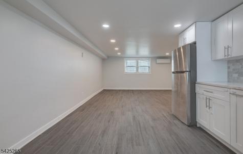 20 S Corabelle Avenue Lodi NJ 07644