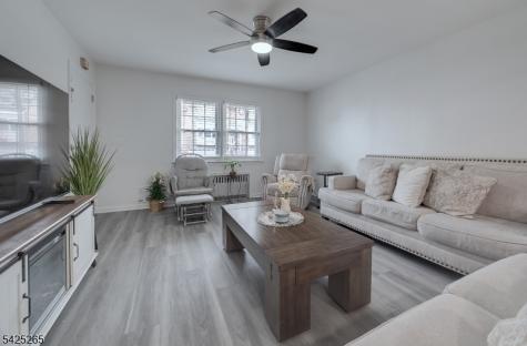 20 S Corabelle Avenue Lodi NJ 07644