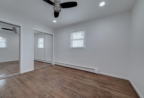 20 S Corabelle Avenue Lodi NJ 07644