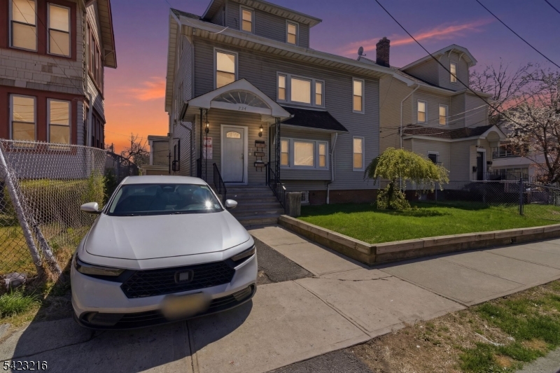 222 Osborne Terrace Newark NJ 07112