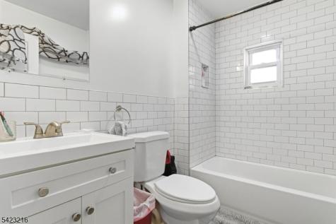 222 Osborne Terrace Newark NJ 07112