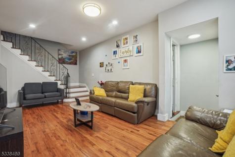 616 Stuyvesant Avenue Irvington NJ 07111