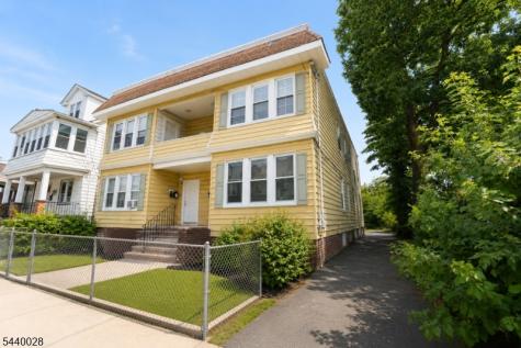 136 Dewey Street Newark NJ 07112